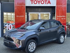 Toyota Yaris Cross - 1.5 HYBRID DYNAMIC ELEKTR. ACHTERKLEP APPLE/ANDROID-AUTO HEAD-UP DISPLAY STOEL/STUURVERWAR