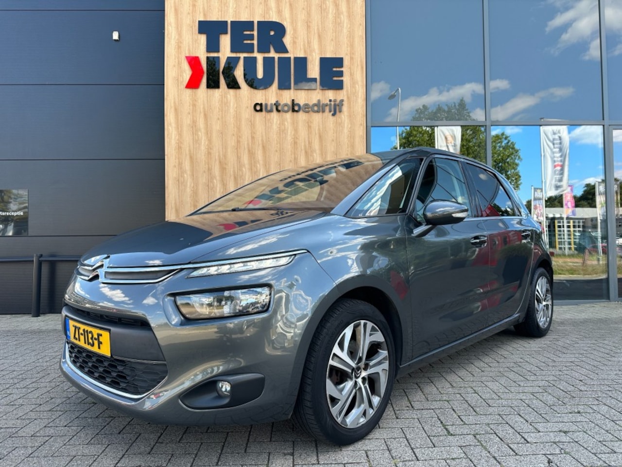 Citroën C4 Picasso - 1.6 VTI Intensive / Lage km / Nav / Cruise - AutoWereld.nl