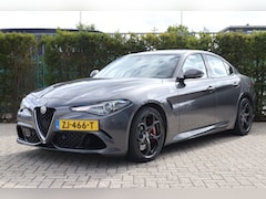 Alfa Romeo Giulia - 2.9 V6 Quadrifoglio | 570PK Squadra | Carbon | Harman & Kardon | Camera | Stoel+Stuurverwa