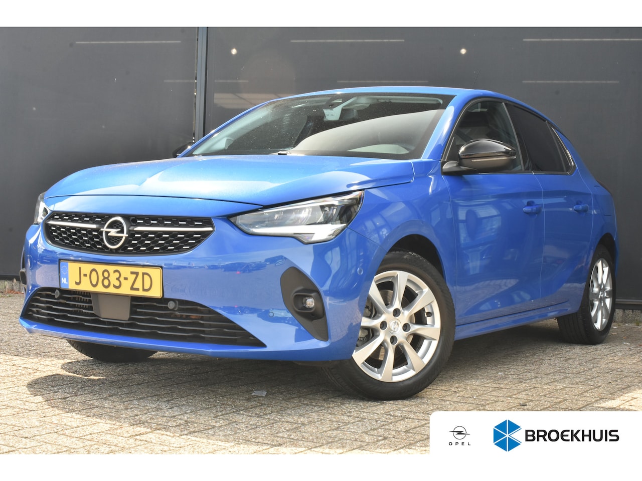 Opel Corsa - 1.2 Elegance | Navigatie | Achteruitrijcamera | Stoel/Stuurverwarming | Keyless Entry&Star - AutoWereld.nl