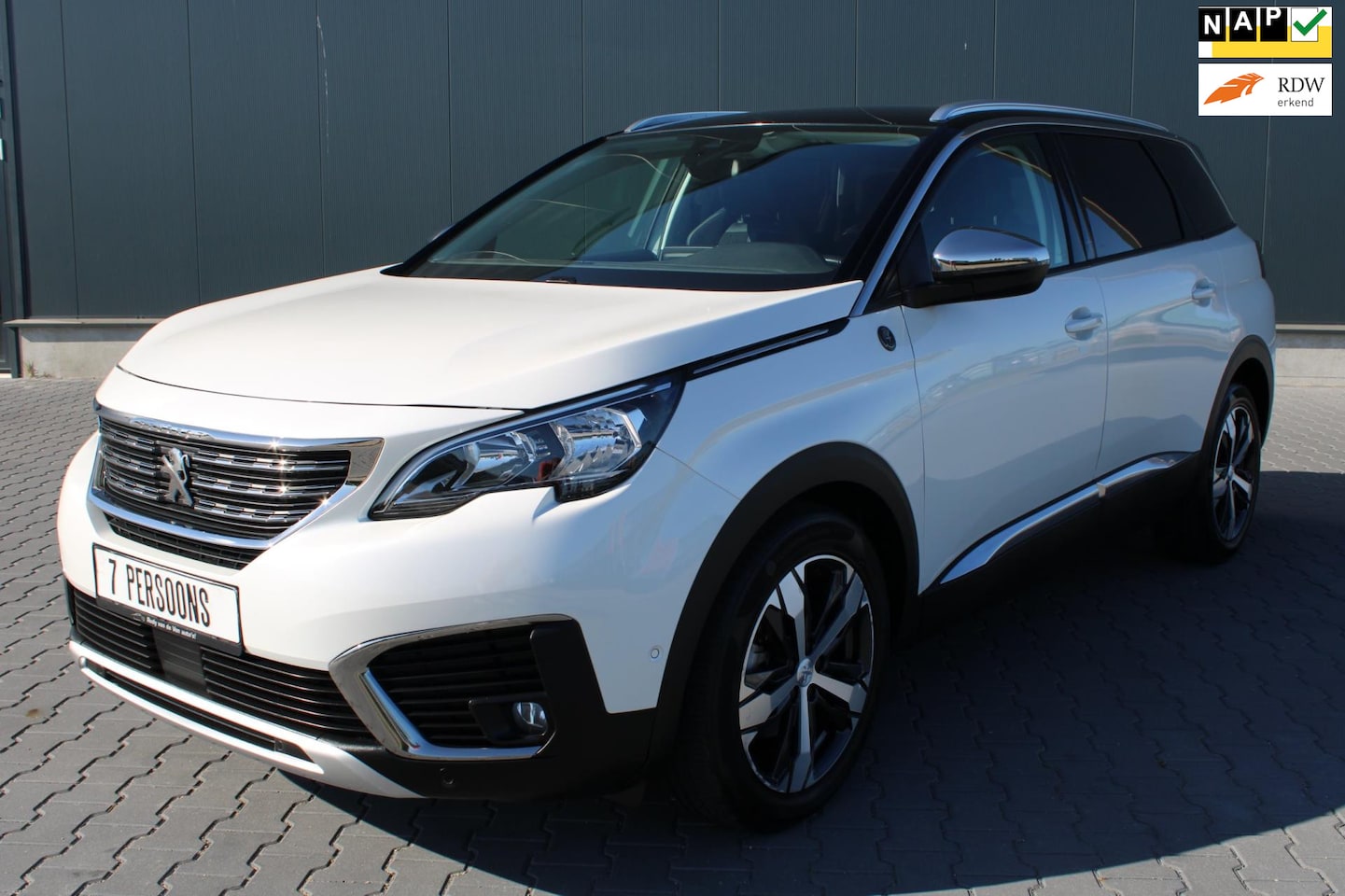 Peugeot 5008 - 1.2 CROSSWAY 7persoons - AutoWereld.nl