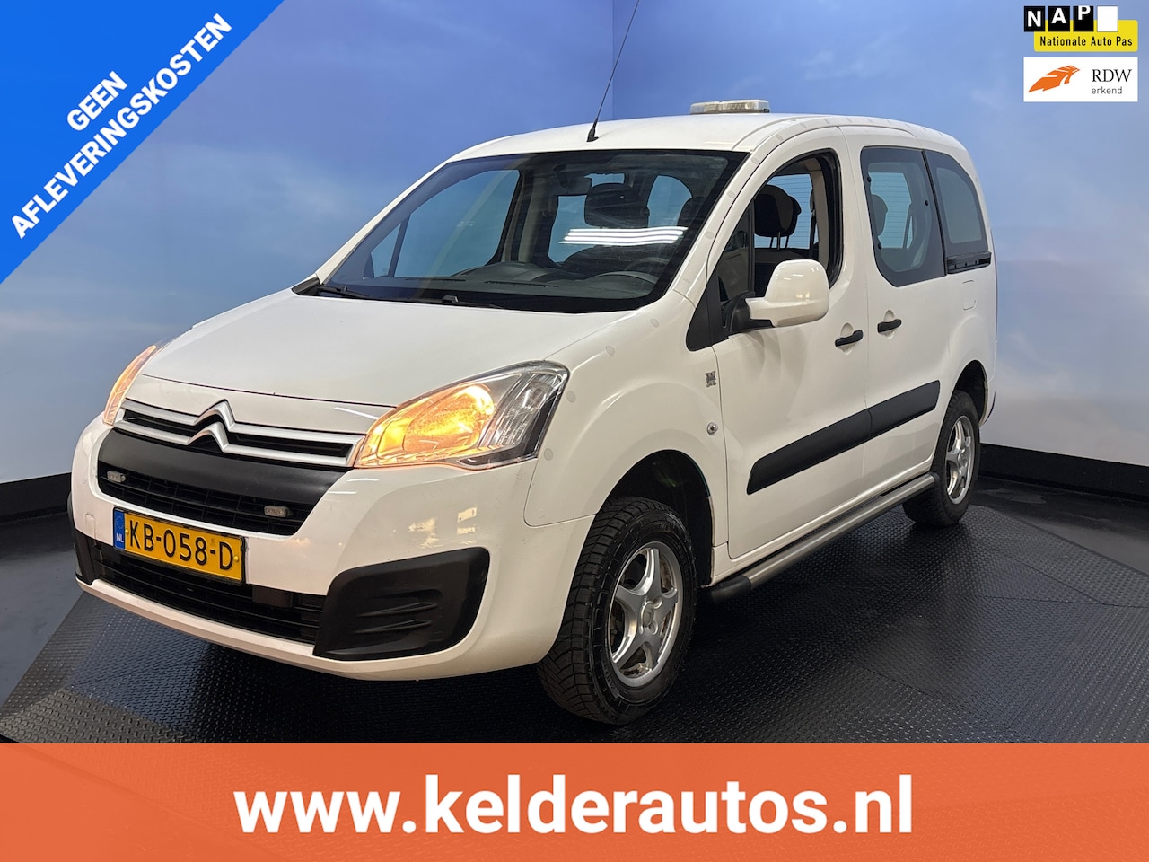 Citroën Berlingo - 1.6 BlueHDi Feel 4x4 Dangel /AIRCO/2xSCHUIFDEUR/TREKHAAK! - AutoWereld.nl