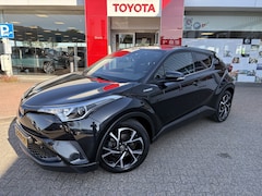 Toyota C-HR - 1.8 Hybrid Dynamic | Trekhaak afneembaar | Stoelverwarming | Cam