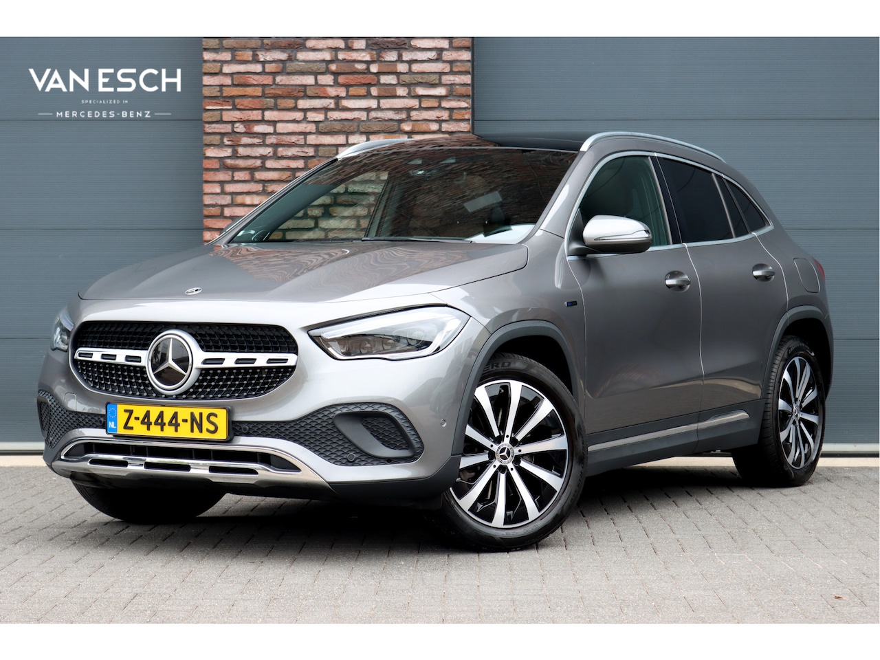 Mercedes-Benz GLA-Klasse - 250 e Business Solution Luxury Limited | Distronic+ | Panoramadak | Trekhaak | Memory | Bu - AutoWereld.nl