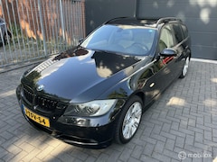 BMW 3-serie Touring - 320d Executive Automaat Panoramadak
