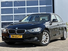 BMW 3-serie - 320i High Executive 184pk | Automaat | Bi-xenon koplampen | Bluetooth | Cruise Control | N