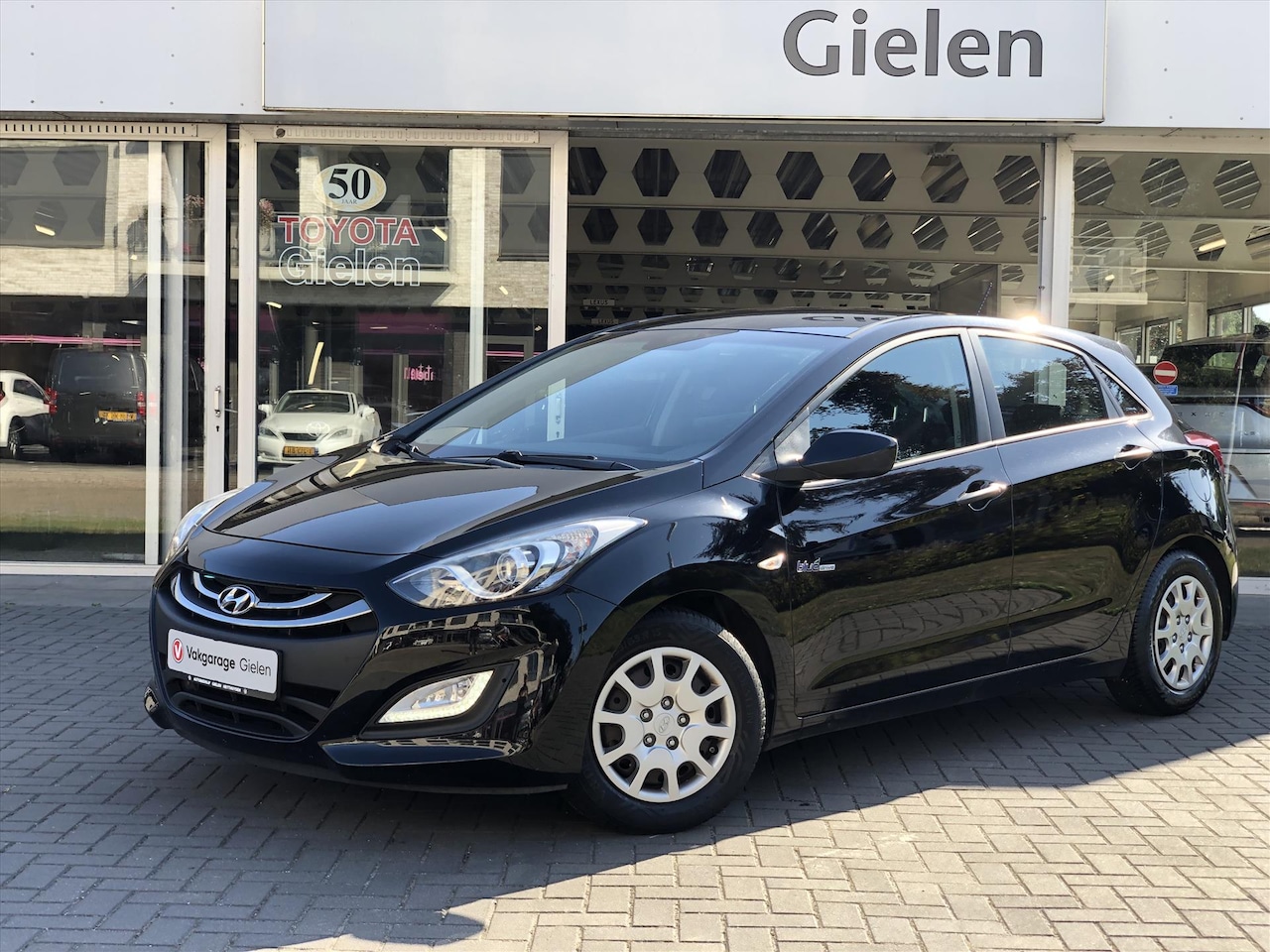 Hyundai i30 - 1.6 GDi Blue i-Drive Cool Plus | Airco, Stuurwielbediening, Bluetooth - AutoWereld.nl