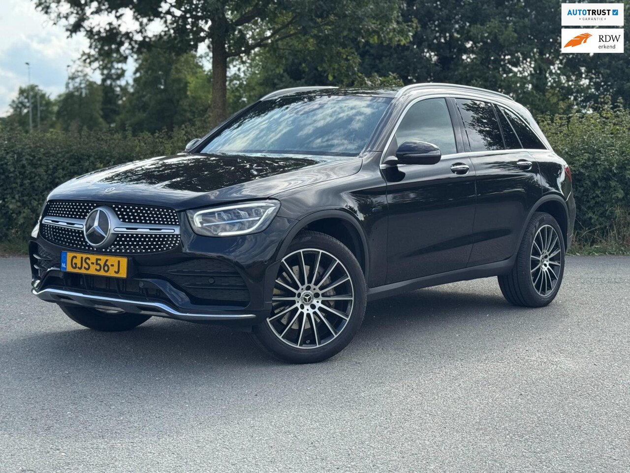Mercedes-Benz GLC-klasse - 300e 4MATIC AMG Premium Plus|Pano|Burmester|Sfeerverl| - AutoWereld.nl