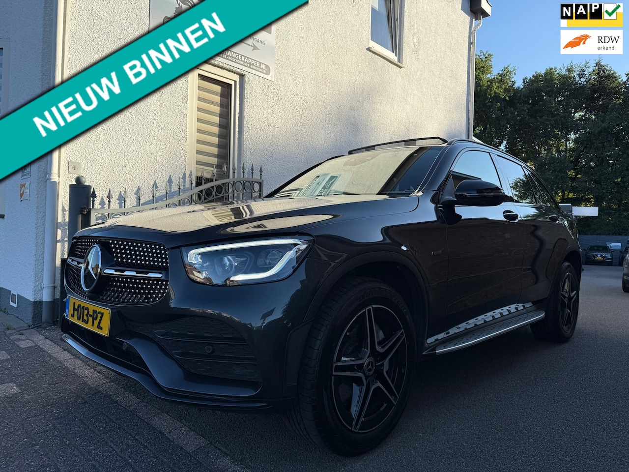 Mercedes-Benz GLC-klasse - 300e 4MATIC Business Solution AMG | Night Pakket | Garantie 11-27 | Burmeister | NAP | Vol - AutoWereld.nl