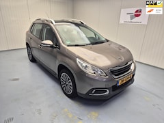 Peugeot 2008 - 1.2 VTi Active Navi Pano Dak Airco Cruise Control Alu Trekhaak Pdc