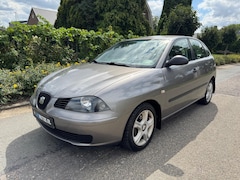 SEAT Ibiza - 1.4-16V AIRCO / 5 DEURS / ELEKTRISCHE RAMEN
