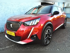 Peugeot 2008 - 1.2 GT Autom schd. adapcrc. keyless. leer. LED