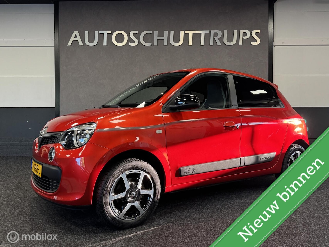 Renault Twingo - 1.0 SCe Collection AIRCO / CRUISE / LED / PRIVACY GLASS - AutoWereld.nl