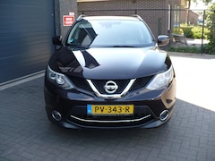 Nissan Qashqai - 1.2 Premier Edition