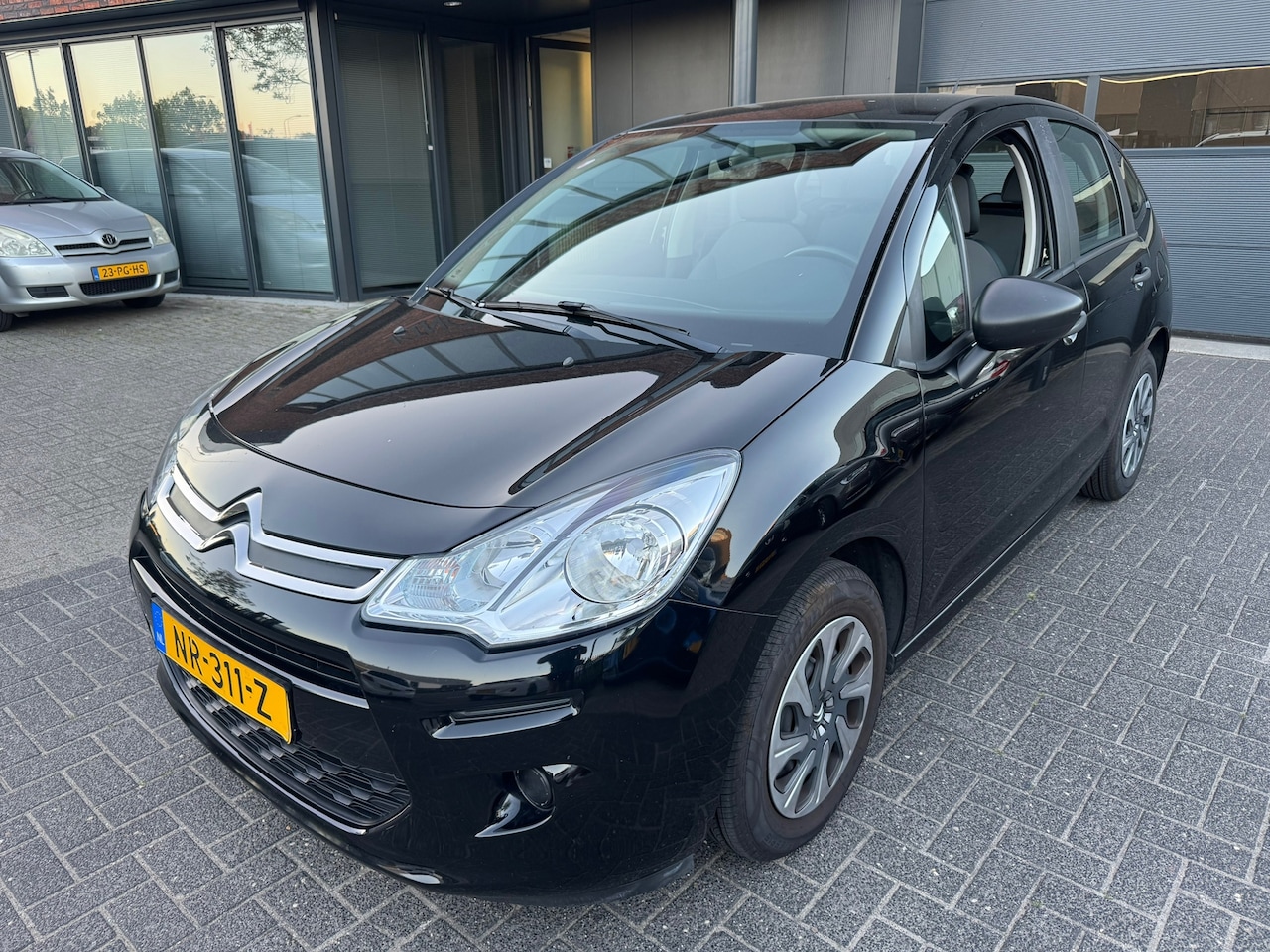 Citroën C3 - 1.0 PureTech Attraction 5DRS AIRCO TREKHAAK ORIG NL NAP - AutoWereld.nl