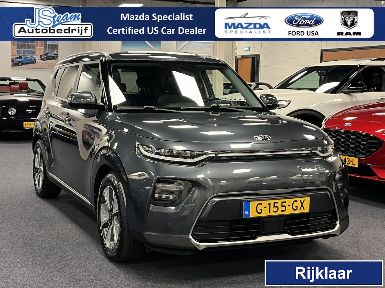 Kia e-Soul - ExecutiveLine 64kWh 204PK Automaat | Leder | Navigatie | Head-Up display | Schuifdak | Tre - AutoWereld.nl