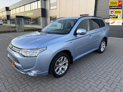 Mitsubishi Outlander - 2.0 PHEV Instyle+