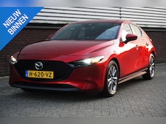 Mazda 3 - 3 2.0 e-SkyActiv-X M Hybrid 180PK/Head-Up met Bose/ /Dealeronderhouden