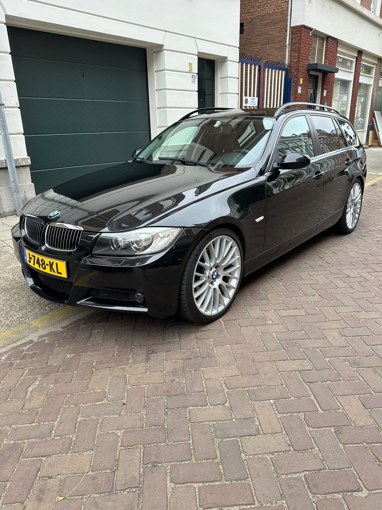 BMW 3-serie Touring - 325xi High Executive - AutoWereld.nl