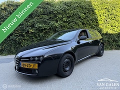 Alfa Romeo 159 Sportwagon - 1.8 mpi Strada Trekhaak|Bluetooth