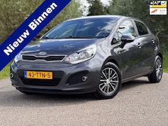 Kia Rio - 1.2 CVVT Super Pack | 1e Eigenaar | Clima | Key-Less | Dealer onderhouden | BT/USB/AUX | P