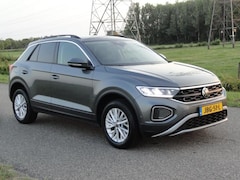 Volkswagen T-Roc - 1.0TSI Life Business Met LED I NAVIG I PDC I STOEL VERW