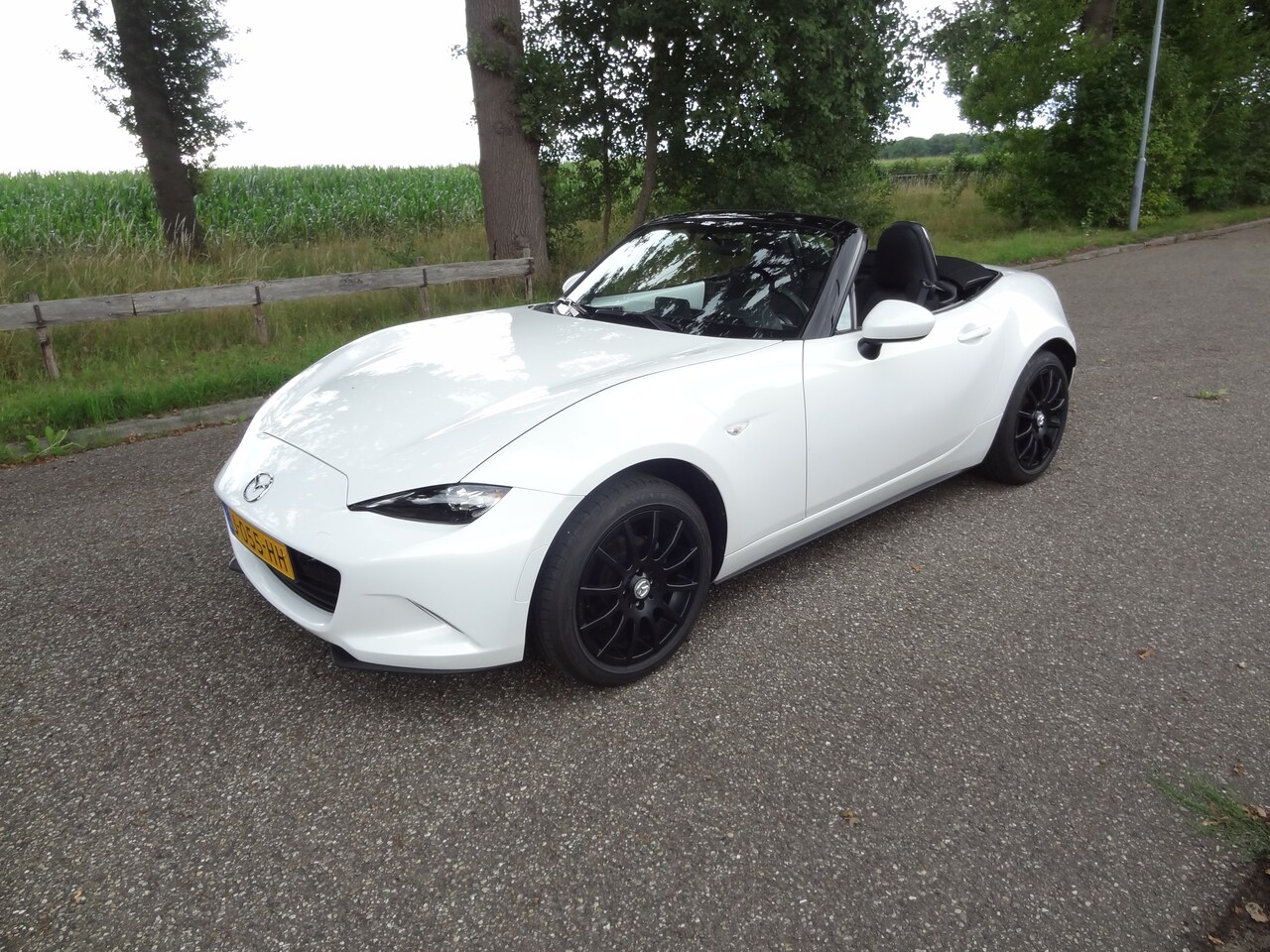 Mazda MX-5 - 1.5 SkyActiv-G 131 TS 28851 km Edition velgen Apple Carplay Navi nwe Apk Metalic Wit
