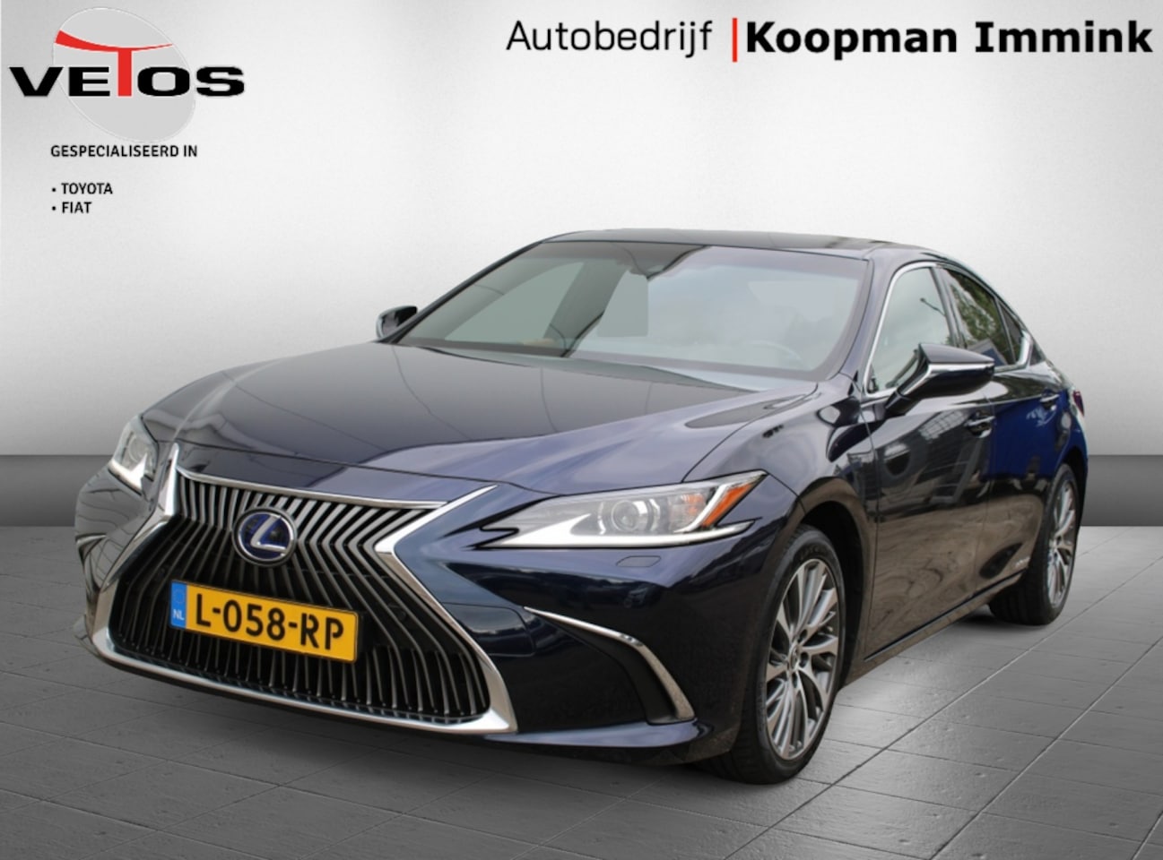 Lexus ES - 300h Business Line Limited - AutoWereld.nl