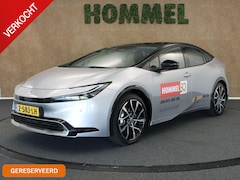 Toyota Prius - 2.0 Plug-in Executive - DEMO MODEL - NAVIGATIE - ACHTERUITRIJCAMERA - ELEKTRISCHE ACHTERKL