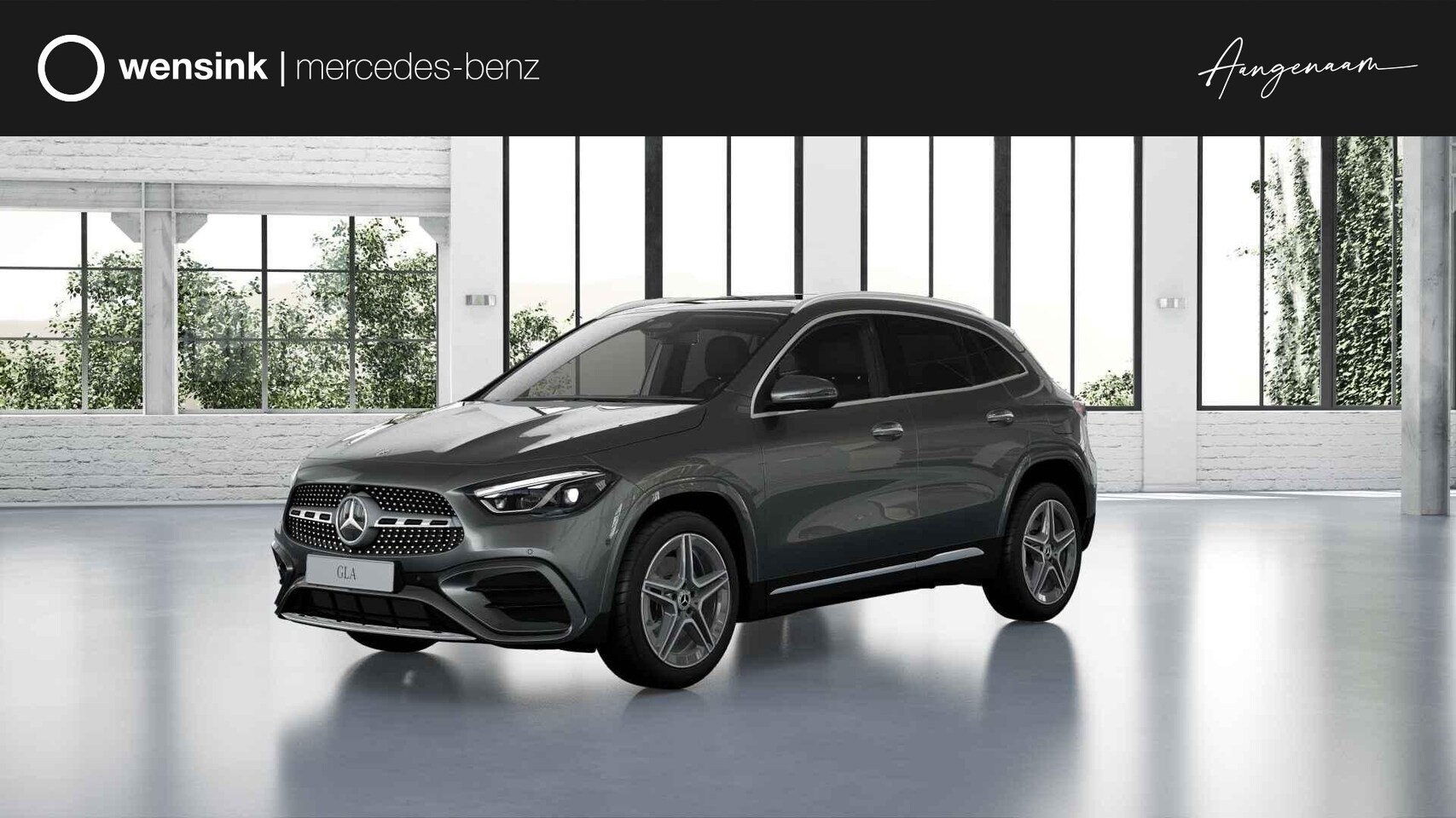 Mercedes-Benz GLA-Klasse - 180 Business Solution AMG | Premium plus pakket | Panoramadak | Memory | Trekhaak | Head-u - AutoWereld.nl