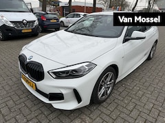BMW 1-serie - 116i Executive Edition | M-Sport Line| Apple Carplay/Android Auto | PDC Voor en Achter | C