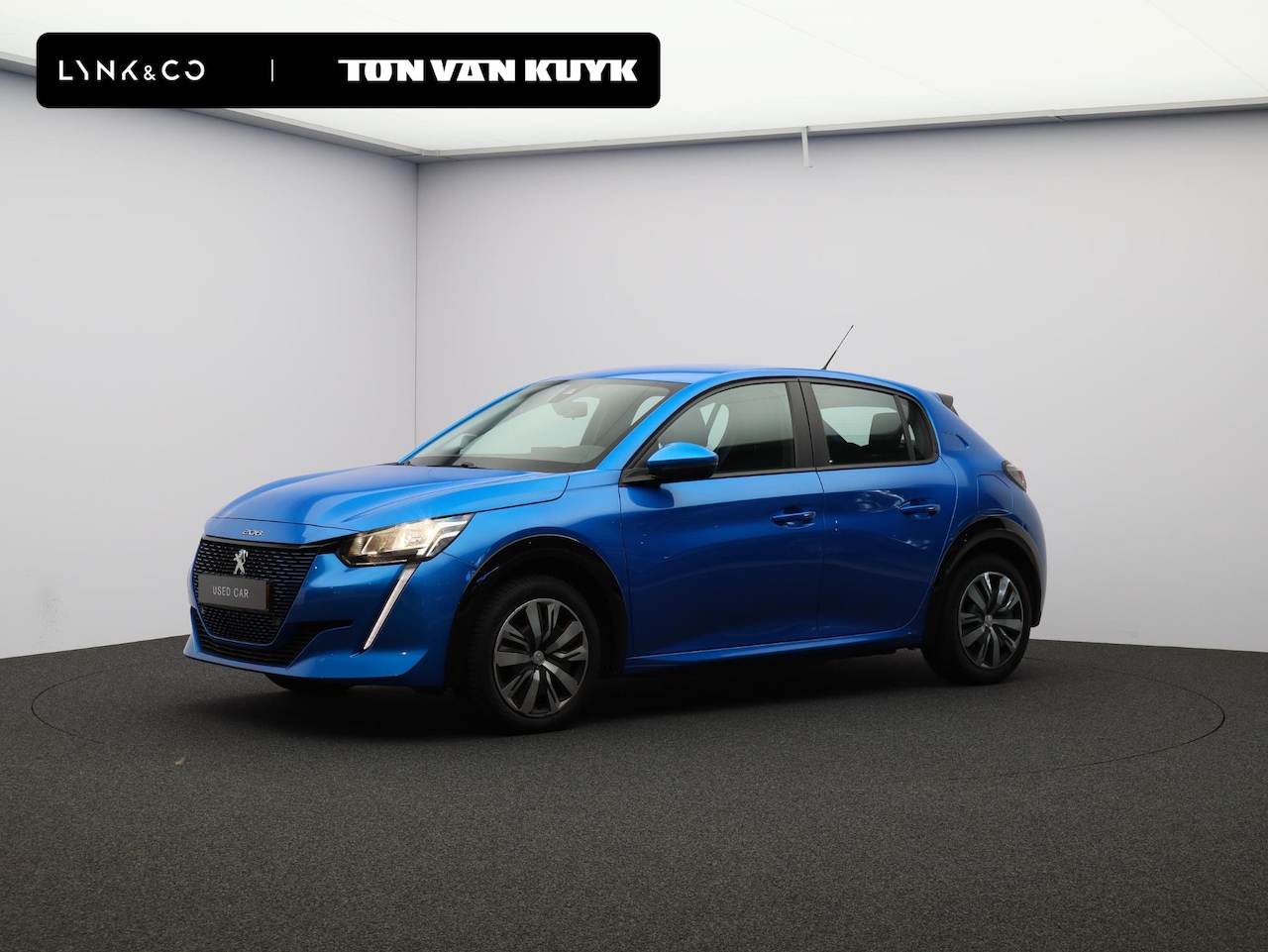 Peugeot e-208 - EV Active 50 kWh / Stoelverwarming / Cruise Control / Automaat / - AutoWereld.nl