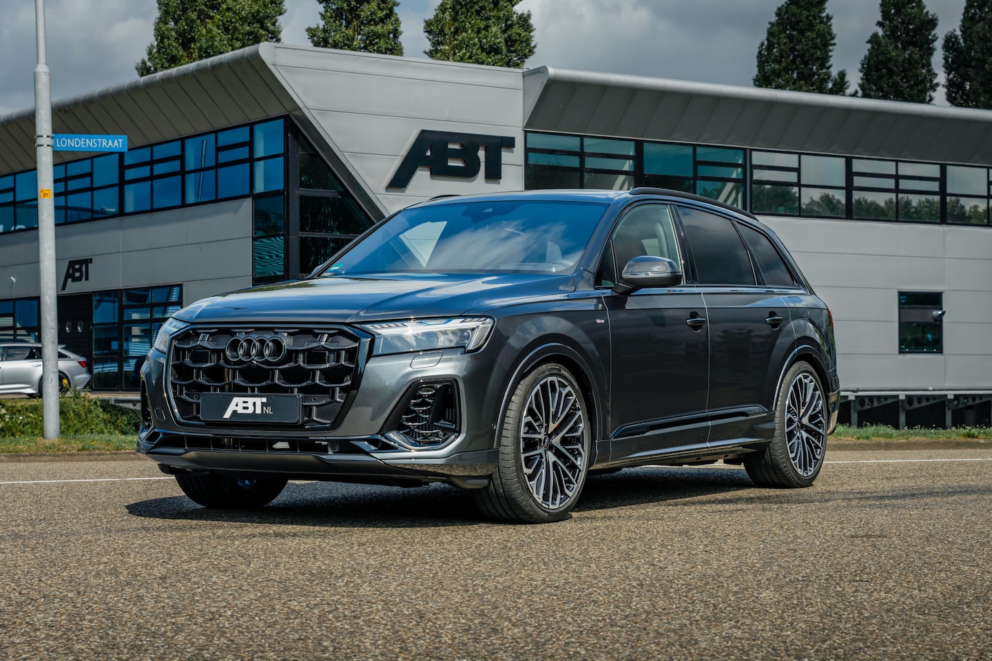 Audi Q7 - 60 TFSIe Audi Exclusive | ABT Power S | Audi exclusive interieur | B&O Advanced 3D | Panor - AutoWereld.nl
