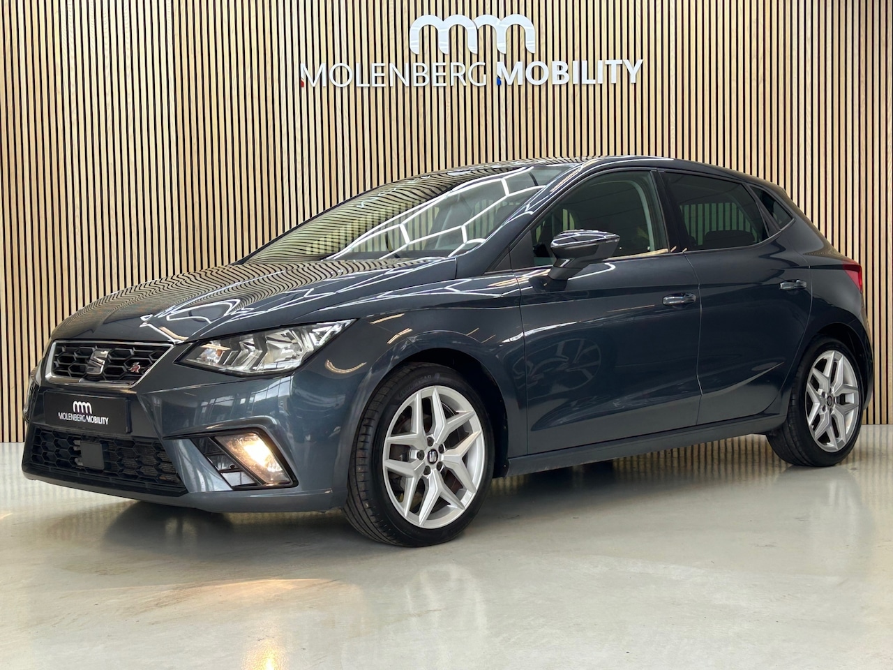 SEAT Ibiza - 1.0 TSI FR Business Intense 1.0 TSI FR Business Intense - AutoWereld.nl