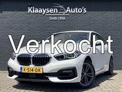 BMW 1-serie - 118i Executive Edition 140 pk | dealer onderhouden | navigatie | sportstoelen | led koplam