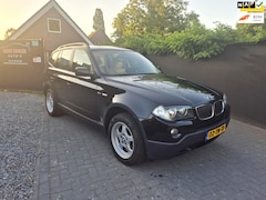 BMW X3 - 2.0i Introduction 4 WD Navi Clima Cruise