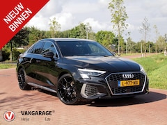 Audi A3 Limousine - 35 TFSI S edition Dubbele S-line | Apple Carplay | Nederlandse Auto | Trekhaak |
