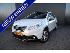 Peugeot 2008 - 1.2 PureTech Style Panoramadak Navigatie Ecc. Pdc Etc