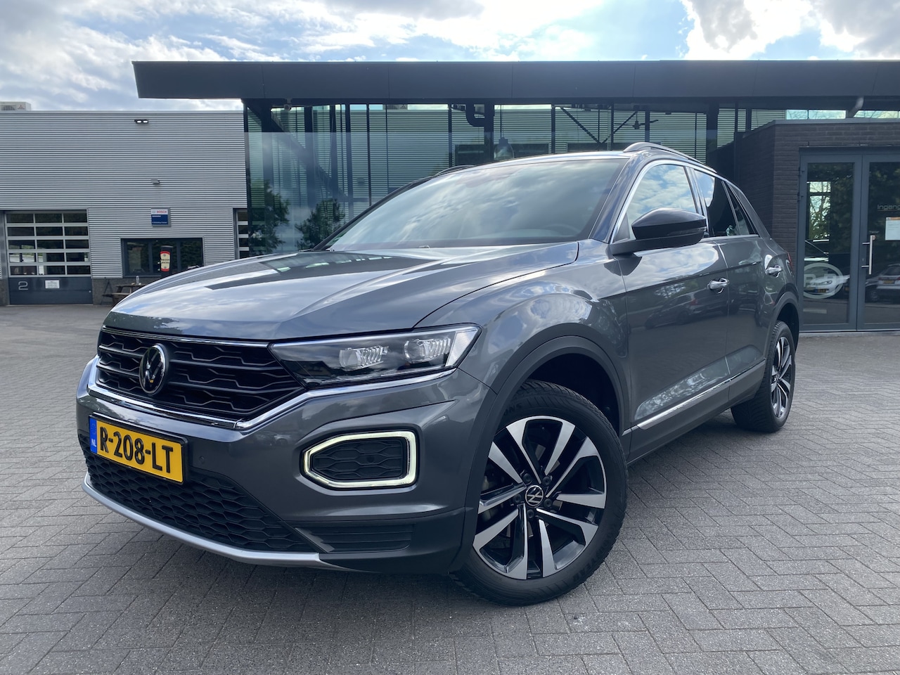 Volkswagen T-Roc - 1.5 TSI Sport 1.5 TSI Sport - AutoWereld.nl