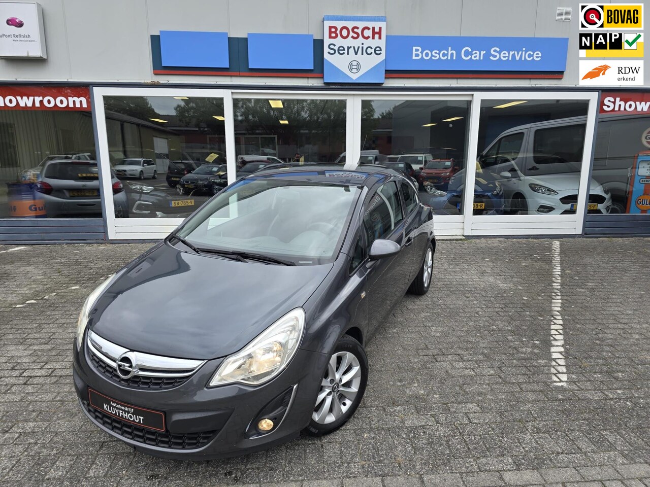 Opel Corsa - 1.2-16V Anniversary Edition 1.2-16V Anniversary Edition - AutoWereld.nl