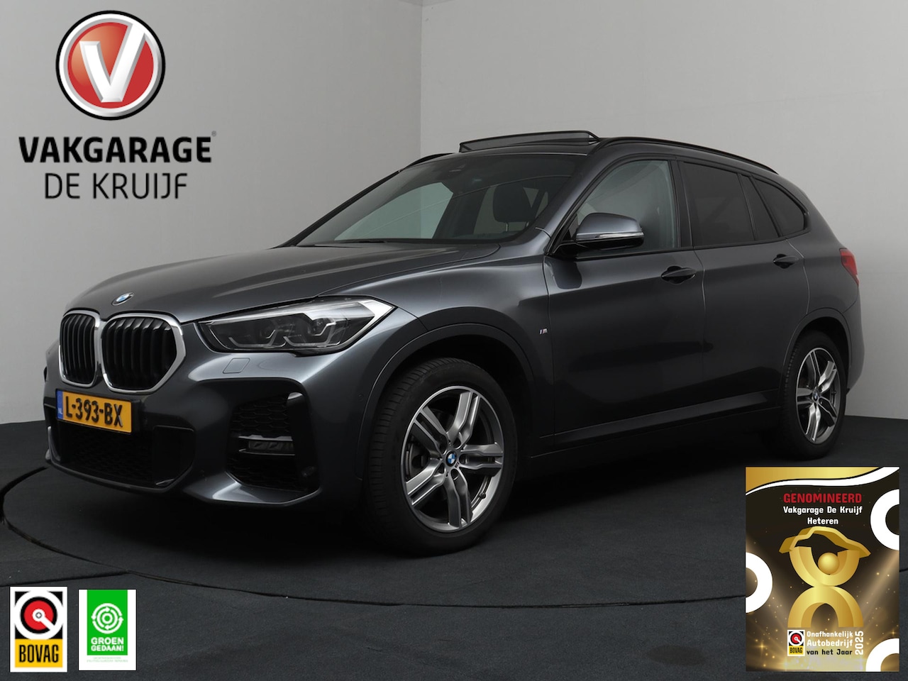 BMW X1 - sDrive18i High Executive | M-Pakket | Pano! | Camera | Trekhaak! - AutoWereld.nl