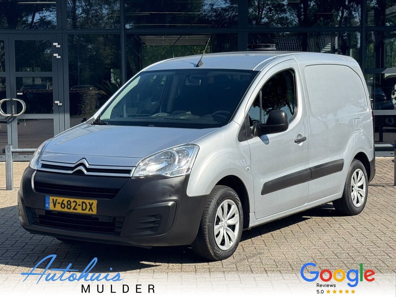 Citroën Berlingo - 1.6 BlueHDI 100 Club Airco/Navi/Cruise - AutoWereld.nl