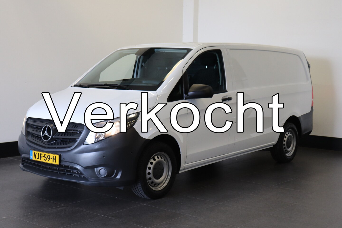 Mercedes-Benz Vito - 116 CDI Lang EURO 6 - Airco - Navi - Cruise - € 16.900,- Excl. - AutoWereld.nl