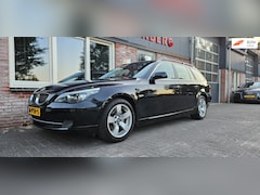 BMW 5-serie Touring - 523i Business Line Automaat Trekhaak Xenon Leer Panorama/Schuifdak 190PK Youngtimer