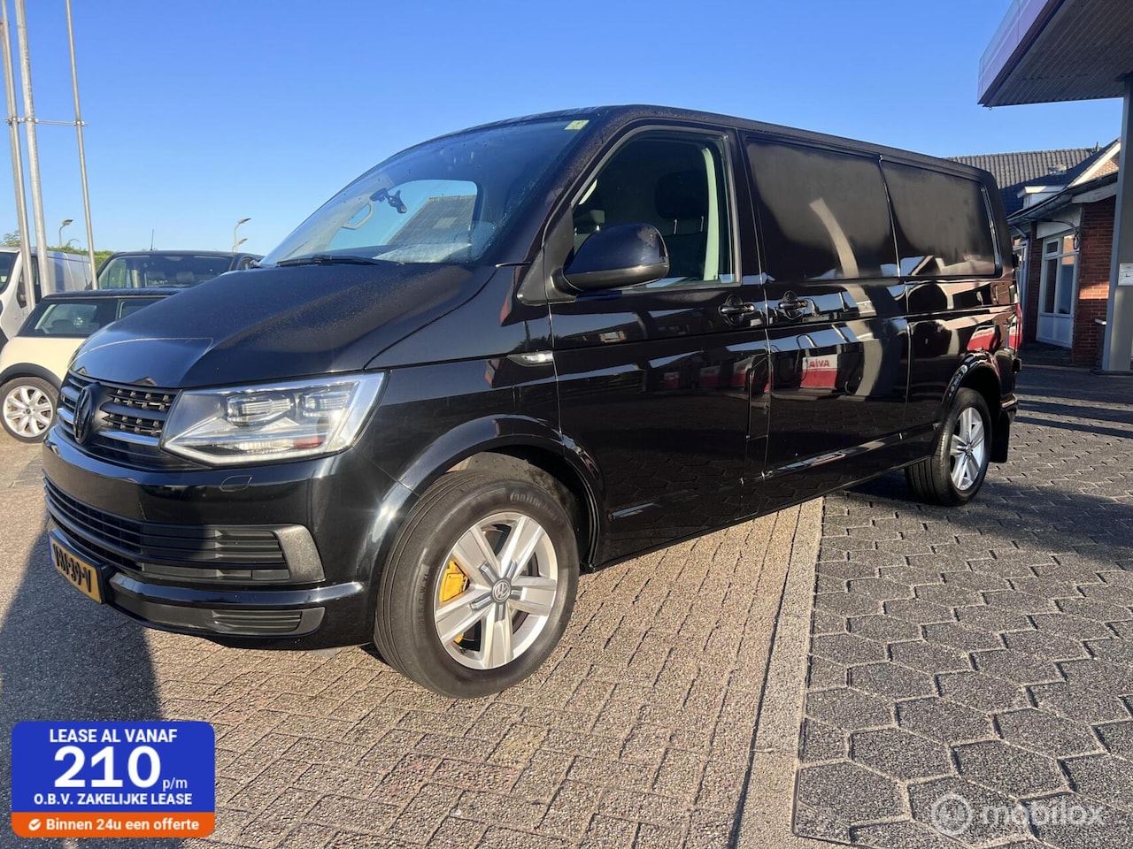 Volkswagen Transporter - 2.0 TDI L2 4Motion nwe distributie - AutoWereld.nl