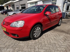 Volkswagen Golf - 1.6 Trendline
