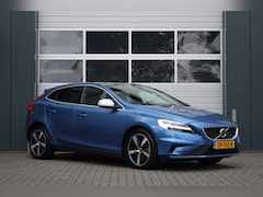 Volvo V40 - 1.5 T3 Polar+ Sport R-Design Automaat Camera/Panodak/Keyless/Stoelverwarming/PDC/Park.Assi