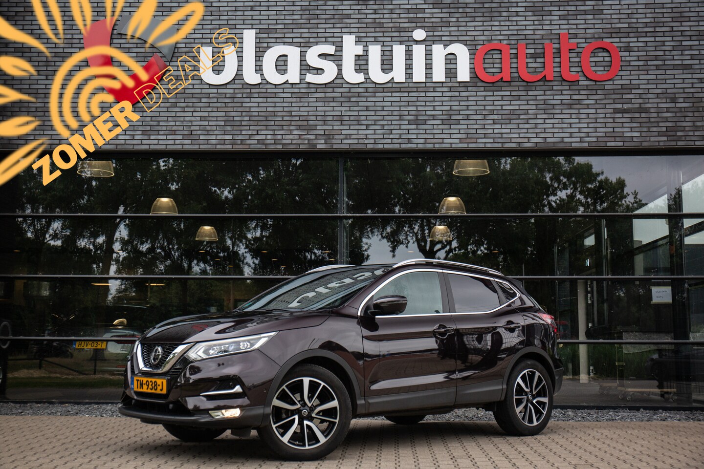 Nissan Qashqai - 1.2 Tekna 1.2 Tekna + , Panoramadak, Trekhaak, Bose, - AutoWereld.nl