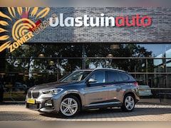 BMW X1 - sDrive18i High Executive M-Sport , HUD, Keyless entry,