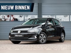 Volkswagen Polo - 1.0 MPI Comfortline Business